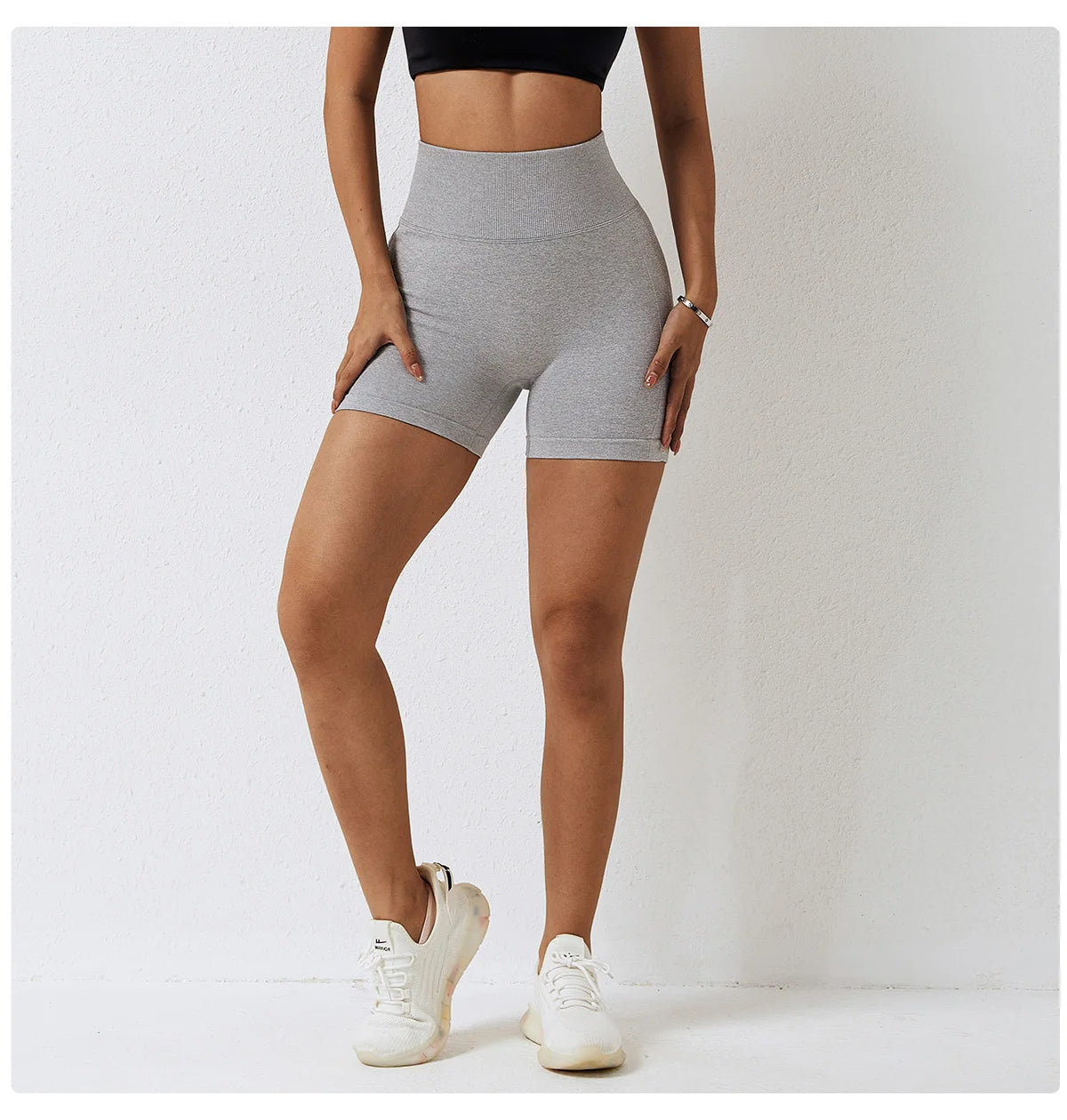 Seamless Peach Hip-Lifting High Waist Shorts