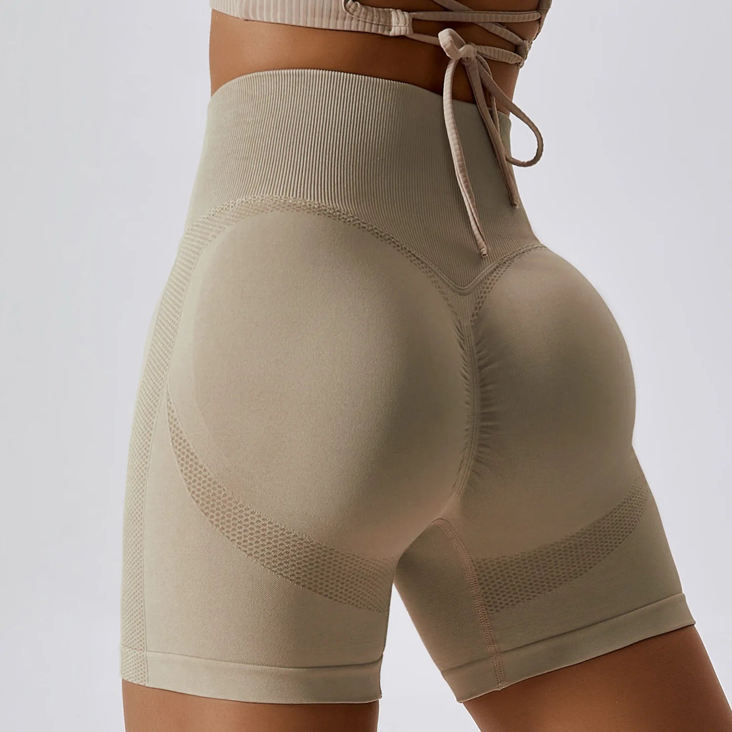 Seamless Peach Hip-Lifting High Waist Shorts